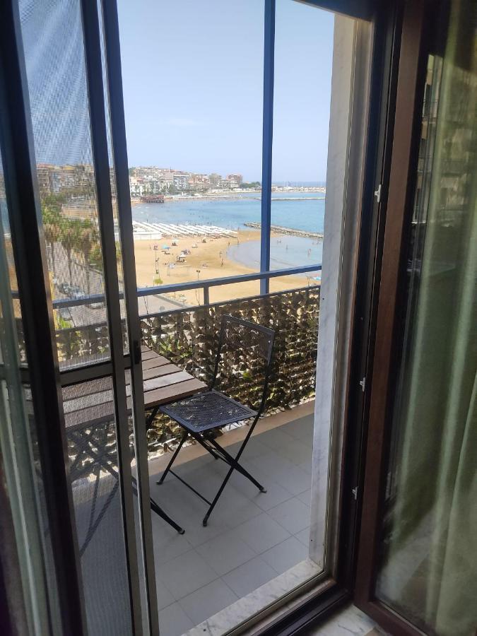 Il Girasole Panzió Crotone Kültér fotó