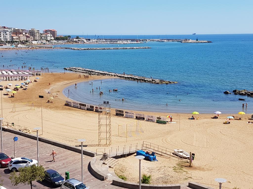 Il Girasole Panzió Crotone Kültér fotó